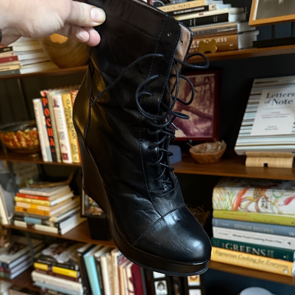 Emerson Fry Chic (and Rare) Black, Wedge Platform Combat Boots (10/41) - Picture 5 of 8